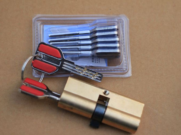 志丹24小时上门开锁公司